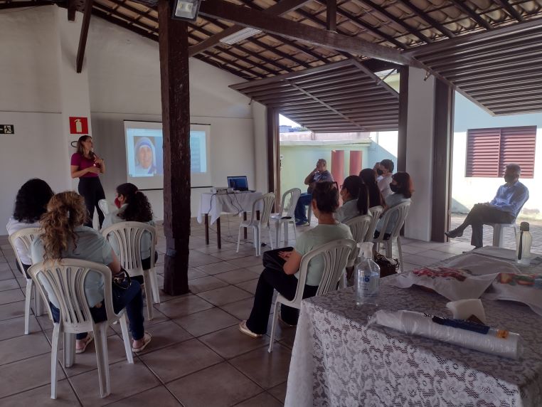 api-modulos/fotos/img/galeria_cat_culturais_496/496/12433/REUNIÃO DA GESTÃO PÚBLICA, 29.04.2022 (3).jpg